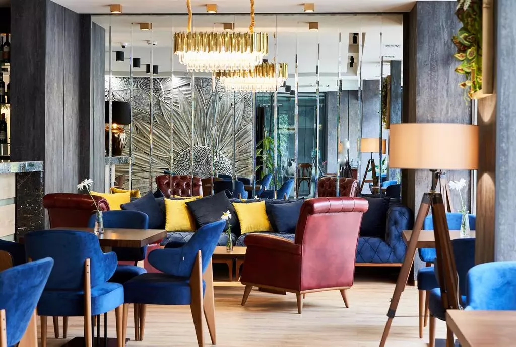 hotel best western city center tbilisi_shabavizparvaz_06.jpg